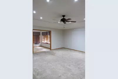 2705 15th Street Street, Port Neches, TX 77651 - Photo 10