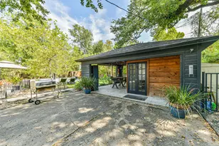 934 Shelterwood Dr, Houston, TX 77008 - Photo 36