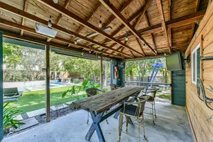 934 Shelterwood Dr, Houston, TX 77008 - Photo 34
