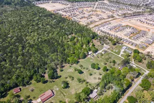 24897 Rainbow Ln, New Caney, TX 77357 - Photo 4