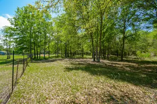 24897 Rainbow Ln, New Caney, TX 77357 - Photo 20