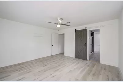 114 Swiss Lane, Clute, TX 77531 - Photo 10