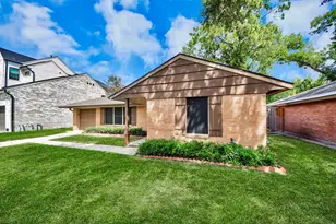 2314 Lamonte Ln, Houston, TX 77018 - Photo 2