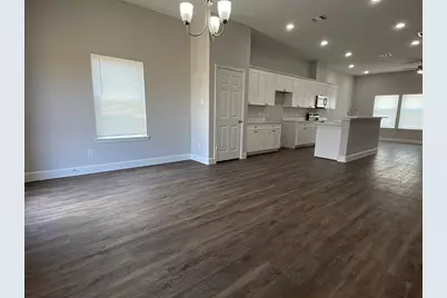 798 County Road 5702, Cleveland, TX 77327 - Photo 2