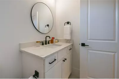 5233 Darling Street, Houston, TX 77007 - Photo 24