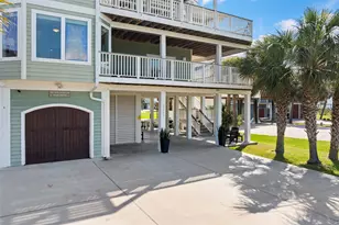 13951 Pirates Beach Blvd, Galveston, TX 77554 - Photo 4