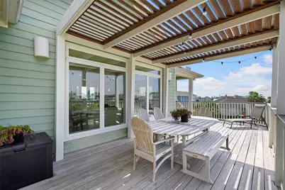 13951 Pirates Beach Boulevard, Galveston, TX 77554 - Photo 24
