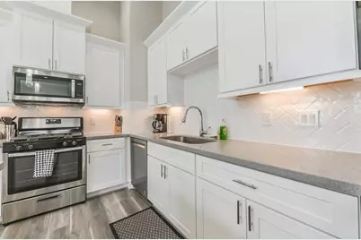 5902 Gardendale Drive #B, Houston, TX 77092 - Photo 8