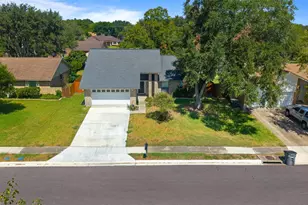 1205 Westwood St, Victoria, TX 77901 - Photo 2