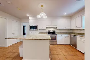 12618 Misty Valley Dr, Houston, TX 77066 - Photo 18