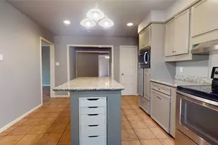 12618 Misty Valley Dr, Houston, TX 77066 - Photo 18