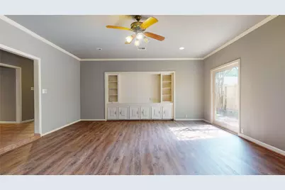 12618 Misty Valley Drive, Houston, TX 77066 - Photo 8