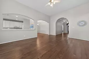 727 N Elder Grove Dr, Pearland, TX 77584 - Photo 6