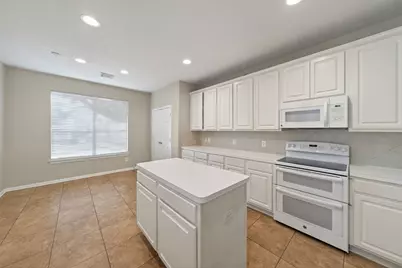 727 N Elder Grove Drive, Pearland, TX 77584 - Photo 12