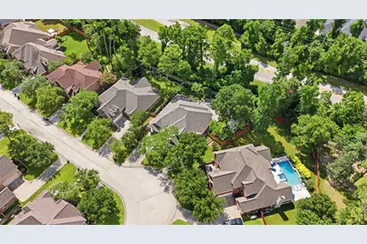 6627 Pelham Chase Drive, Spring, TX 77389 - Photo 2