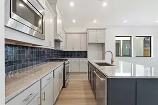 1418 Caywood Ln, Houston, TX 77055 - Photo 4