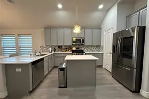 15515 Sailpoint Ln, Houston, TX 77053 - Photo 8