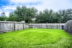 3310 Rainflower Springs Ln, Rosenberg, TX 77471 - Photo 28