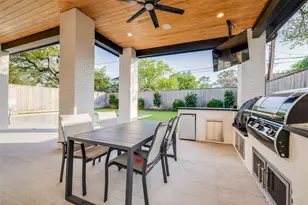 907 W 43rd St, Houston, TX 77018 - Photo 36