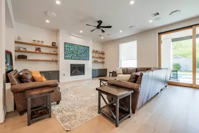 907 W 43rd Street, Houston, TX 77018 - Photo 4