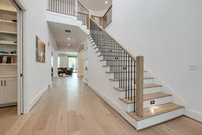 907 W 43rd Street, Houston, TX 77018 - Photo 16