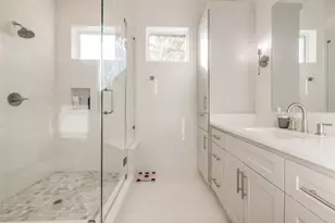 907 W 43rd St, Houston, TX 77018 - Photo 26