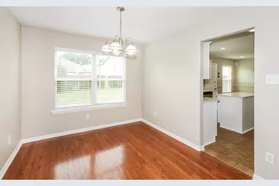 13214 Montclair Point Court, Houston, TX 77047 - Photo 6