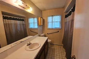 1802 Junker St, Rosenberg, TX 77471 - Photo 8