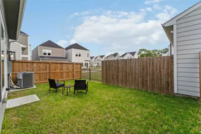 417 Stonework Landing Lane, Houston, TX 77076 - Photo 20