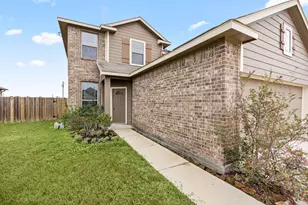 15837 Roberto Clemente Ct, Splendora, TX 77372 - Photo 6