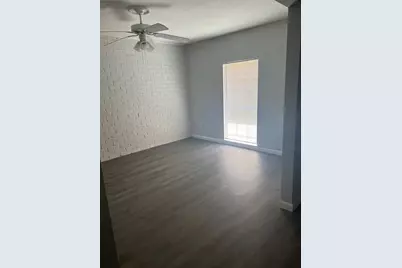 12151 Sharpview Drive, Houston, TX 77072 - Photo 8