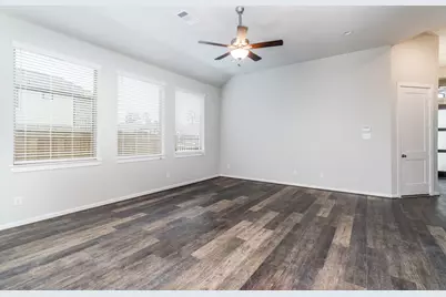 27054 Golden Knoll Drive, Magnolia, TX 77354 - Photo 4