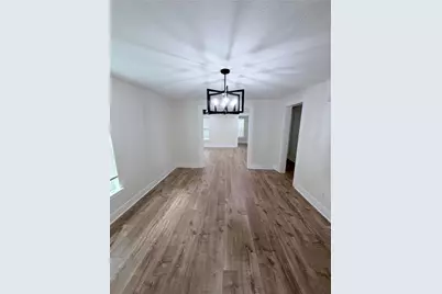 1526 E 32nd 1/2 Street, Houston, TX 77022 - Photo 16