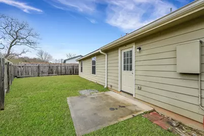 167 S Bend Court #A, Willis, TX 77378 - Photo 16