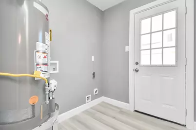 9126 Troulon Drive, Houston, TX 77036 - Photo 18