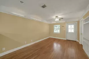 3214 North Ave, Needville, TX 77461 - Photo 4
