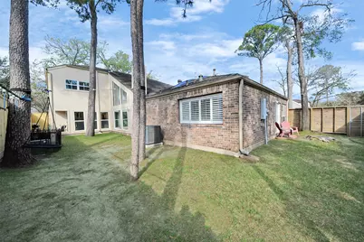 525 Rancho Bauer Drive, Houston, TX 77079 - Photo 40