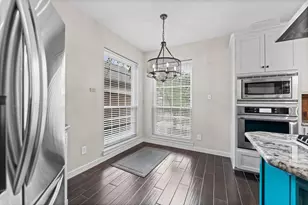 8003 Oakwood Hollow St, Houston, TX 77040 - Photo 12