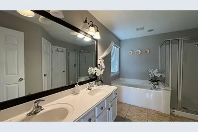 16910 Great Oaks Glen Drive, Houston, TX 77083 - Photo 28