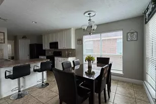 16910 Great Oaks Glen Dr, Houston, TX 77083 - Photo 18