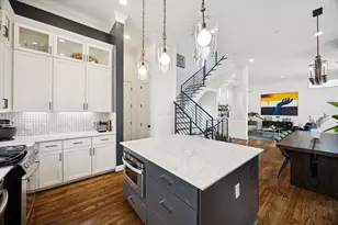 2514 Morgan St, Houston, TX 77006 - Photo 14