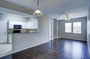 6820 Winton St, Houston, TX 77021 - Photo 2