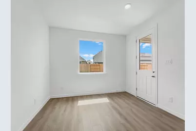 7807 Topaz Ridge Drive, Angleton, TX 77515 - Photo 10