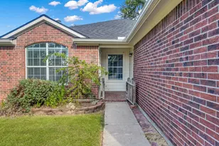 10486 Twin Circles Dr, Montgomery, TX 77356 - Photo 4