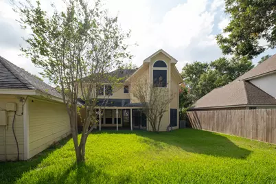 4131 Club Valley Dr Drive, Houston, TX 77082 - Photo 24