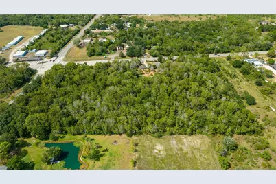 8321 Fm 517 S, Dickinson, TX 77539 - Photo 4