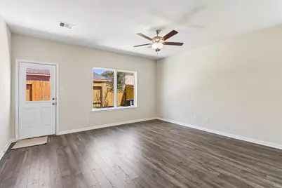 5910 Peony Place, Magnolia, TX 77354 - Photo 10