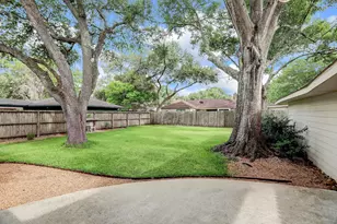 12523 Briar Forest Dr, Houston, TX 77077 - Photo 44