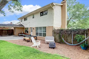 12523 Briar Forest Dr, Houston, TX 77077 - Photo 42