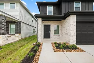 16718 Paintbrush Holw Ln, Houston, TX 77090 - Photo 4